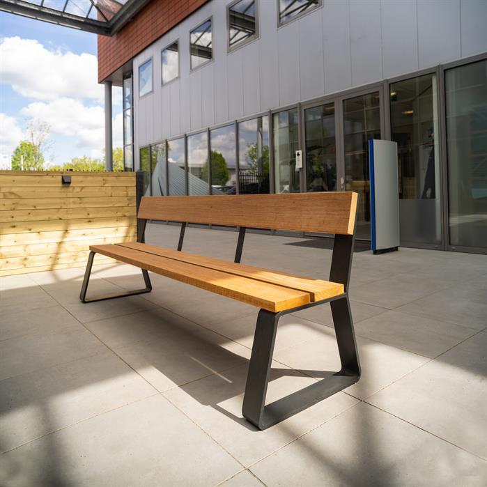 MOBE.2300SB.ZnRc.BX bamboe - Gecoat staal,Banken,MIO met rugleuning,2300 x 620 x 840 mm