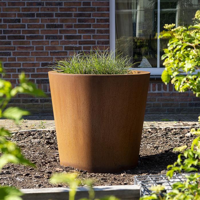 CC6.1 - Cortenstaal,Plantenbakken,CONIC met bodem,800 x 800 mm